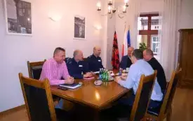 Galeria aktualności Spotkanie dotyczące bezpieczeństwa uczestnik&oacute;w mecz&oacute;w piłkarskich. 3