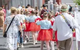 Galeria aktualności Drugi dzień Festiwalu Kwiat&oacute;w pełen kolor&oacute;w i emocji! 61