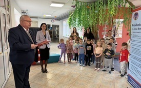 Galeria aktualności Dobre wiadomości z Przedszkola Miejskiego nr 2: Pani Dyrektor zostaje z nami na dłużej! 2