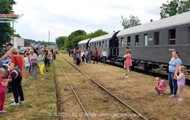 Pociąg tursytyczny DREZYNIARZ w Czarnkowie - 04.06.2022. 36