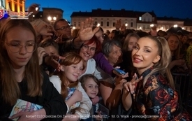 Fotogaleria z koncert&oacute;w zespoł&oacute;w: FROM, IRA oraz CLEO, kt&oacute;re odbyły się podczas Dni Ziemi Czarnkowskiej 2022 20