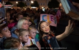 Fotogaleria z koncert&oacute;w zespoł&oacute;w: FROM, IRA oraz CLEO, kt&oacute;re odbyły się podczas Dni Ziemi Czarnkowskiej 2022 33