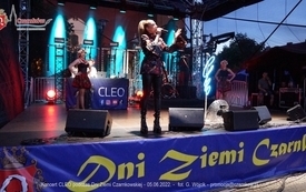 Fotogaleria z koncert&oacute;w zespoł&oacute;w: FROM, IRA oraz CLEO, kt&oacute;re odbyły się podczas Dni Ziemi Czarnkowskiej 2022 75