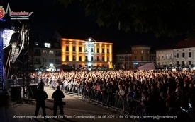 Fotogaleria z koncert&oacute;w zespoł&oacute;w: FROM, IRA oraz CLEO, kt&oacute;re odbyły się podczas Dni Ziemi Czarnkowskiej 2022 127