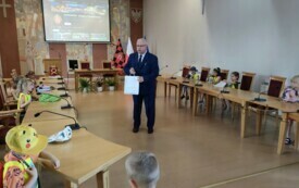 Przedszkolaki odwiedziły Burmistrza (17.06.2024.) 21