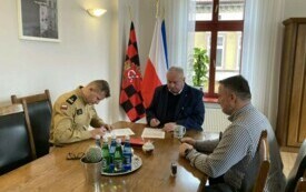 Miasto Czarnk&oacute;w wspiera Państwową Straż Pożarną 3
