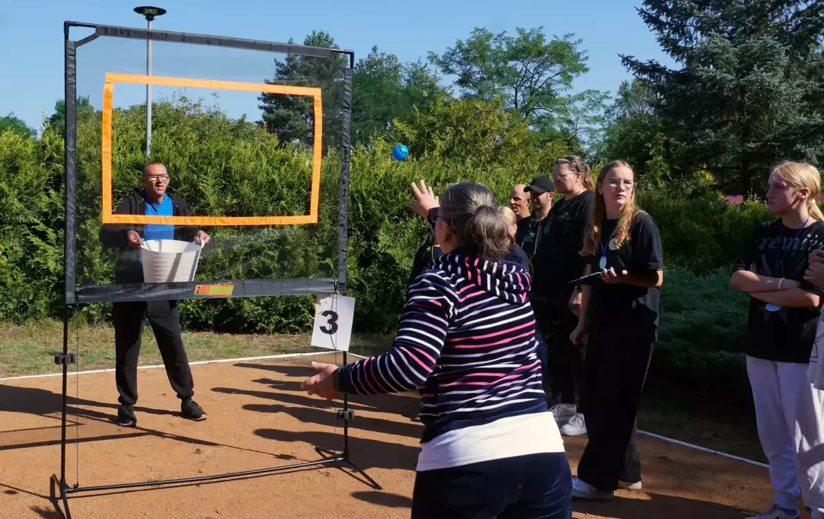 Zdjęcie do VII Olimpiada Sportowo-Integracyjna dla Os&oacute;b z Niepełnosprawnościami z Powiatu Czarnkowsko-Trzcianeckiego