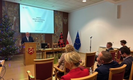 Zdjęcie do Miasto Czarnk&oacute;w przedstawiło projekt budżetu na 2026 rok