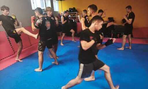 Zdjęcie do Czarnk&oacute;w wspiera. Sport, profilaktyka i rozw&oacute;j poprzez kickboxing.