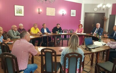 Zdjęcie do Spotkanie zespołu ds. Strategii Rozwoju Gminy Miasta Czarnk&oacute;w na lata 2024-2030
