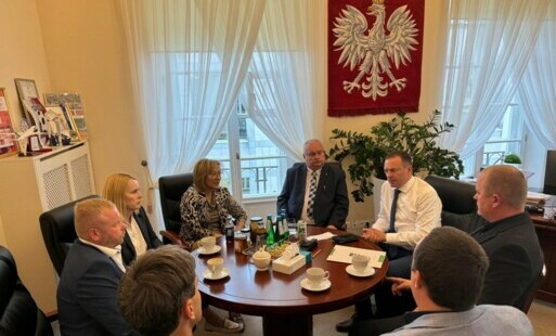 Zdjęcie do Wsp&oacute;lne Działania dla Rozwoju Sportu w Czarnkowie: Spotkanie z Ministrem