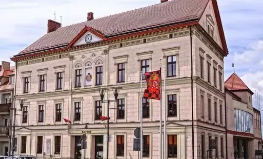 Zdjęcie do UWAGA !!! 7 MARCA URZĄD MIASTA BĘDZIE CZYNNY DO GODZ. 13:00