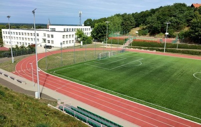 Zdjęcie do Komunikat w sprawie oświetlenia na boisku sportowym  przy Szkole Podstawowej Nr1 w Czarnkowie