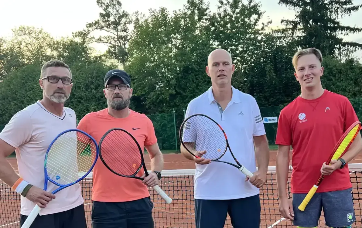 Zdjęcie do Międzynarodowa obsada i światowy poziom, sportowy i kulinarny na kortach w Czarnkowie